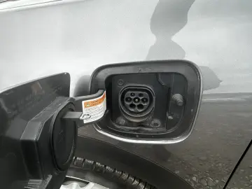 Kia Niro 1.6 Plug-in Hybrid Silber