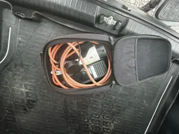 Kia Niro 1.6 Plug-in Hybrid Silber