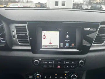 Kia Niro 1.6 Plug-in Hybrid Silber