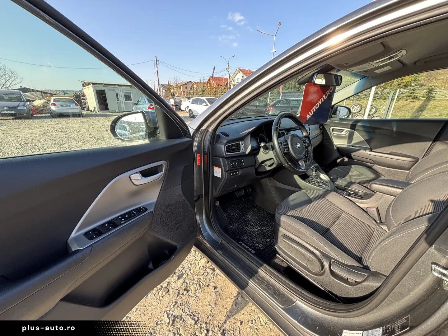 Kia Niro 1.6 Plug-in Hybrid Silber