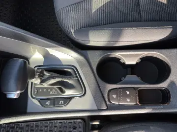 Kia Niro 1.6 Plug-in Hybrid Silber