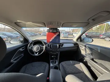 Kia Niro 1.6 Plug-in Hybrid Silber