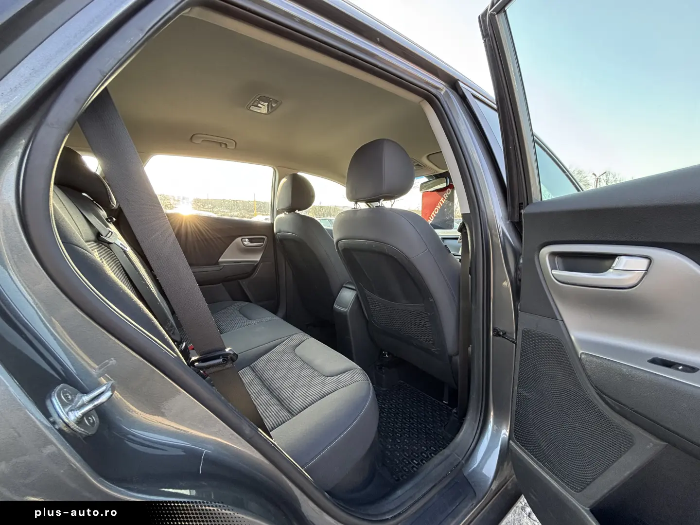 Kia Niro 1.6 Plug-in Hybrid Silber