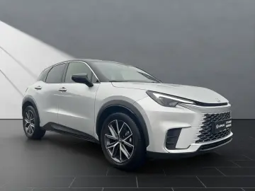 LEXUS LBX FWD Emotion LEDER NAVI  LED DACH IN SCHWARZ