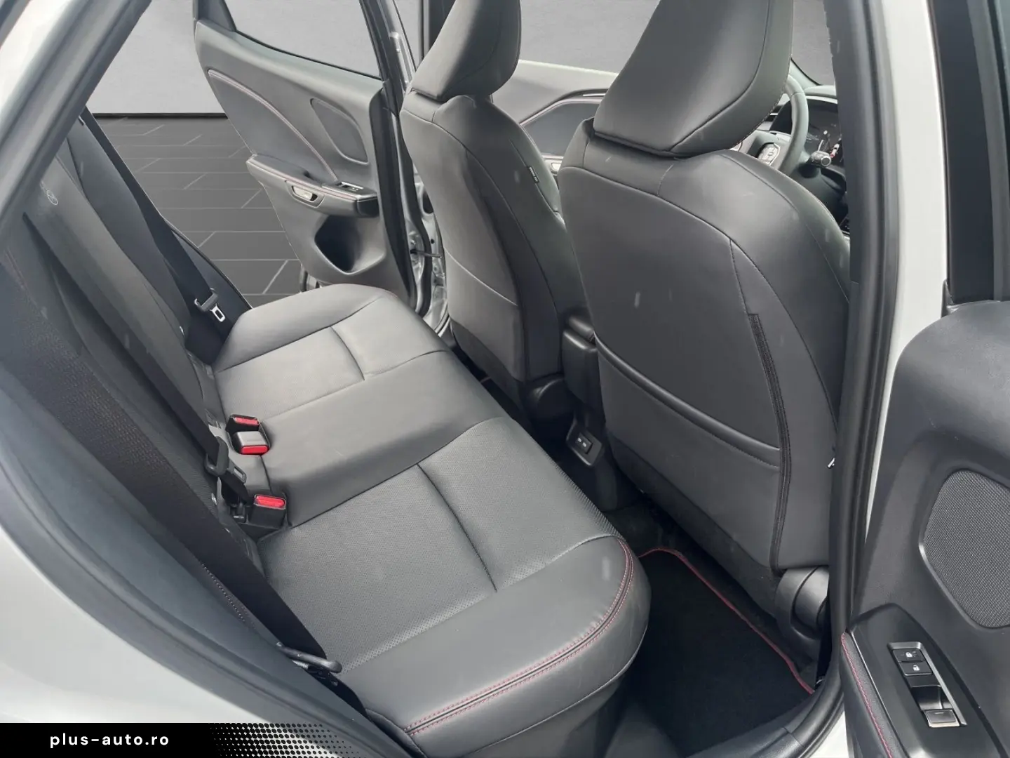 LEXUS LBX FWD Emotion LEDER NAVI  LED DACH IN SCHWARZ