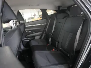 HYUNDAI Tucson 1.6 T-GDI MHEV