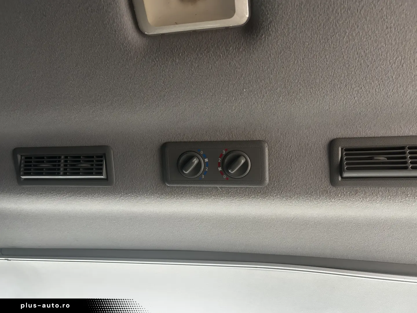 Renault Trafic 2.0 DCI L2H1    Climă în spate    8 1