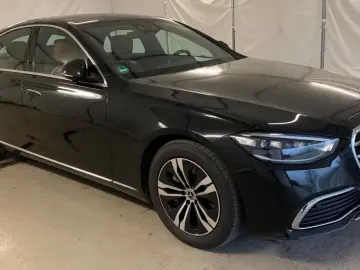 S 350 d 4Matic_ Head-Up_360 _Burmester_Nappa