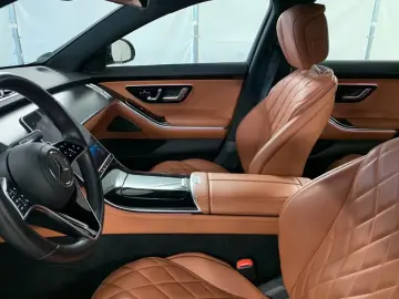 S 350 d 4Matic_ Head-Up_360 _Burmester_Nappa