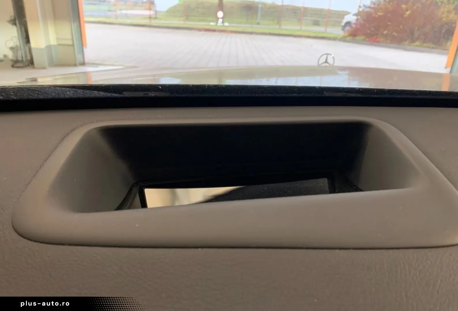 S 350 d 4Matic_ Head-Up_360 _Burmester_Nappa