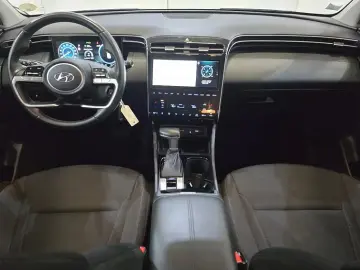 HYUNDAI Tucson 1.6 CRDI MHEV