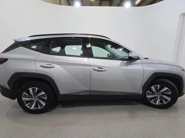 HYUNDAI Tucson 1.6 CRDI MHEV
