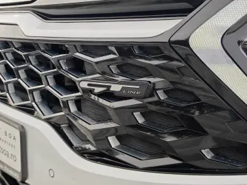 Kia Sportage 1.6 T-GDI PHEV 6AT 4x4 GT Line