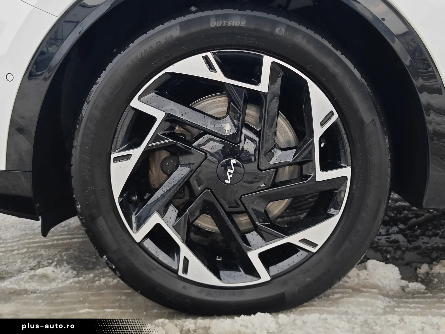 Kia Sportage 1.6 T-GDI PHEV 6AT 4x4 GT Line