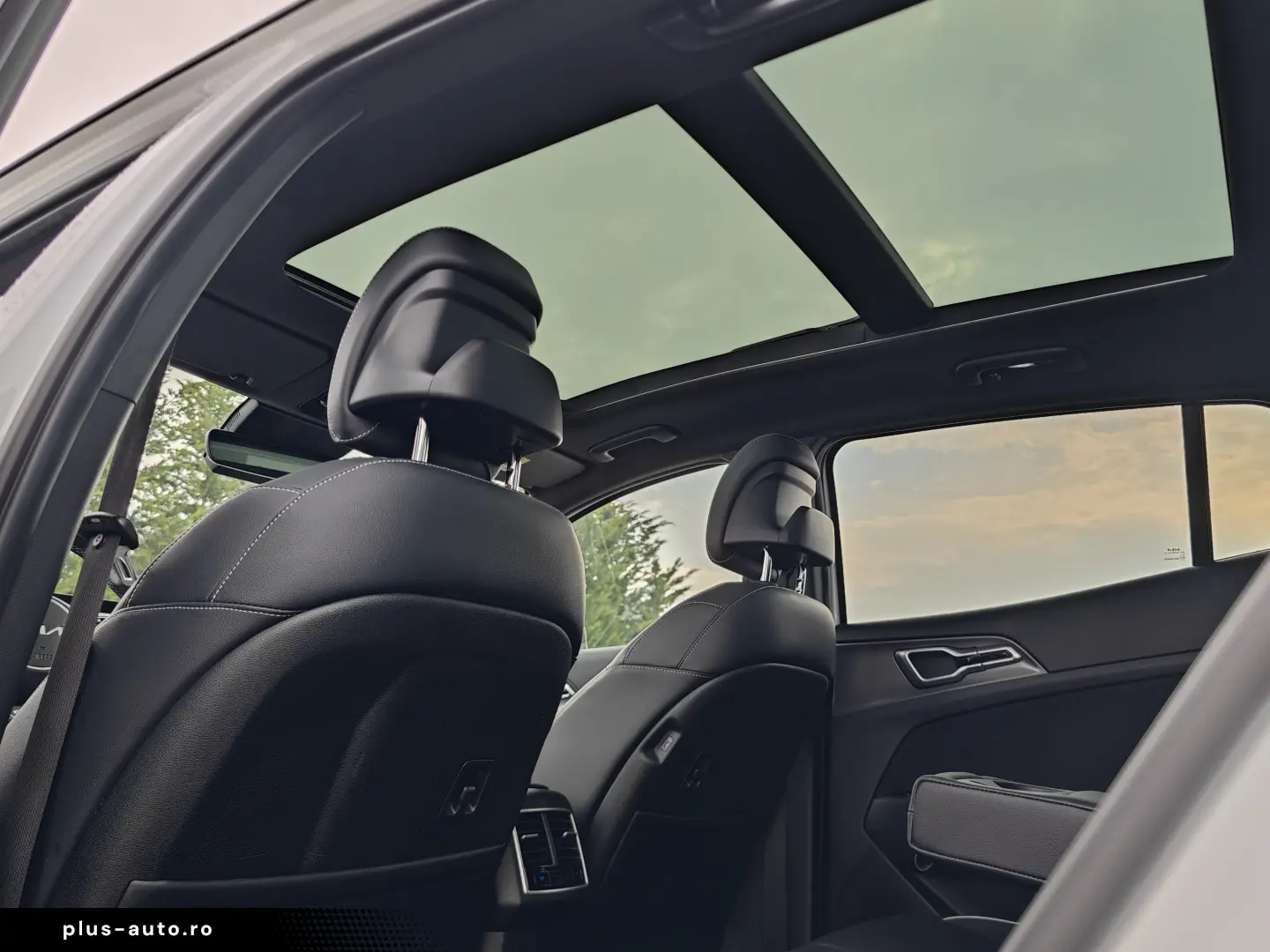 Kia Sportage 1.6 T-GDI PHEV 6AT 4x4 GT Line