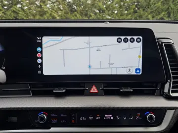 Kia Sportage 1.6 T-GDI PHEV 6AT 4x4 GT Line