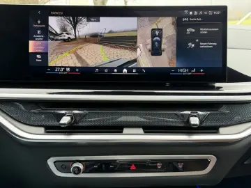 BMW X5 x40d M Sport Sky Standh.IntAktivL.KomfS Bel