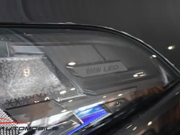 BMW X5 30 d xDrive M Sportpaket  AHK LED  Sky Panor