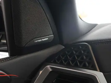 BMW X5 30 d xDrive M Sportpaket  AHK LED  Sky Panor