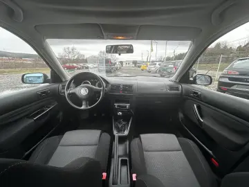 Volkswagen Golf 4   Climatronic   Jante Montreal