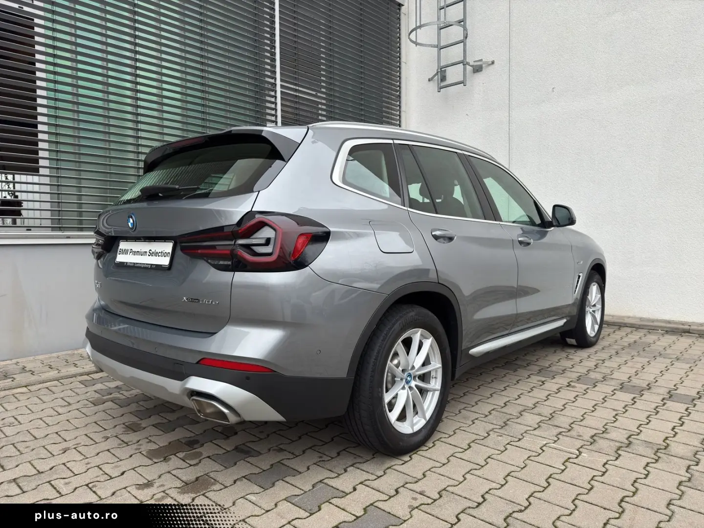 BMW X3 xDrive30e LED Navi HiFi ParkAs AHK