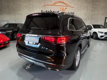 MERCEDES-BENZ GLS 400 d 4Matic