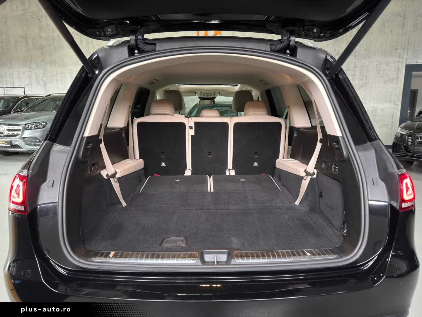 MERCEDES-BENZ GLS 400 d 4Matic