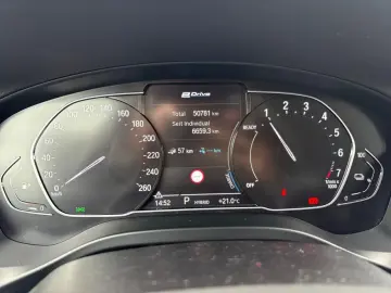 BMW X3 xDrive 30e LiveCo Laser HUD