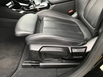 BMW X3 xDrive30e DAB LED WLAN Parkassistent Shz