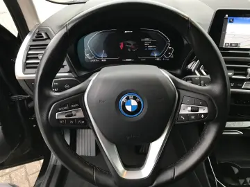 BMW X3 xDrive30e DAB LED WLAN Parkassistent Shz