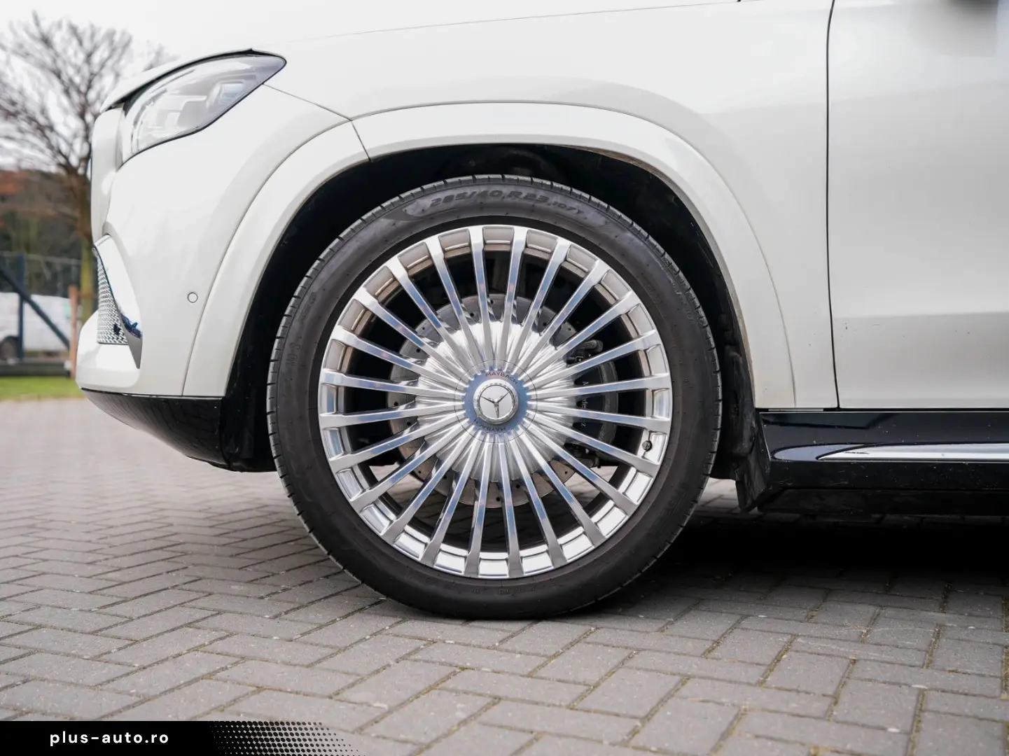 MERCEDES-BENZ GLS 600 MAYBACH 4Matic 3D First E-Active Body