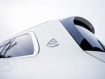 MERCEDES-BENZ GLS 600 MAYBACH 4Matic 3D First E-Active Body