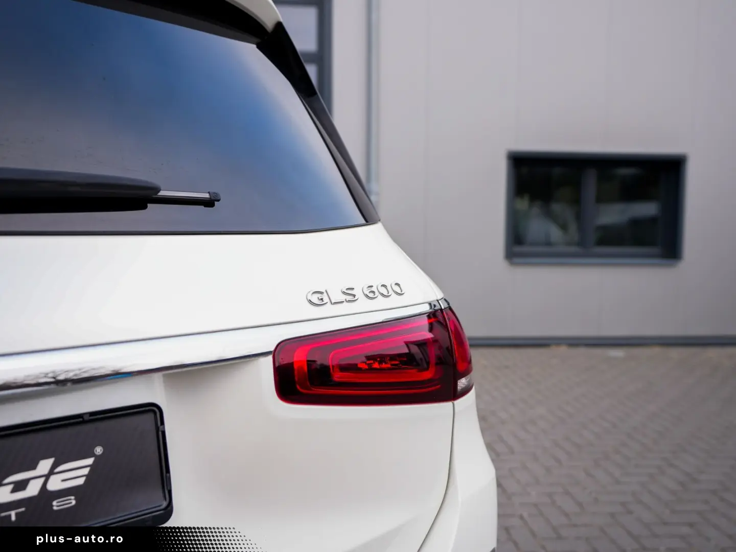 MERCEDES-BENZ GLS 600 MAYBACH 4Matic 3D First E-Active Body