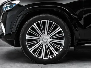 MERCEDES-BENZ GLS 600 Maybach 4Matic Pano Massage TV