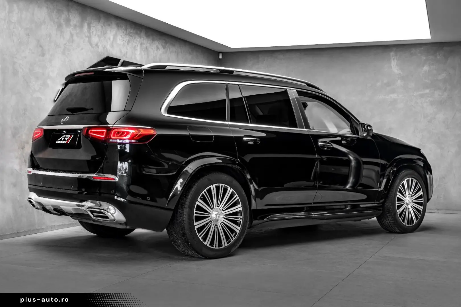 MERCEDES-BENZ GLS 600 Maybach 4Matic Pano Massage TV