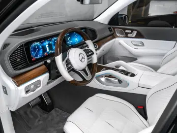 MERCEDES-BENZ GLS 600 Maybach 4Matic Pano Massage TV