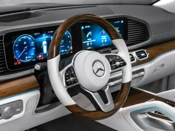MERCEDES-BENZ GLS 600 Maybach 4Matic Pano Massage TV