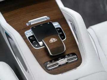 MERCEDES-BENZ GLS 600 Maybach 4Matic Pano Massage TV