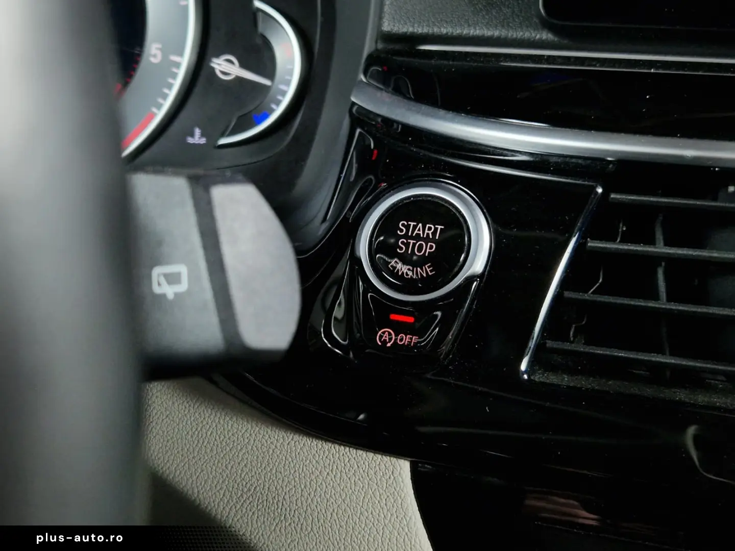 BMW SERIA 5 530d xDrive 265cp 2019