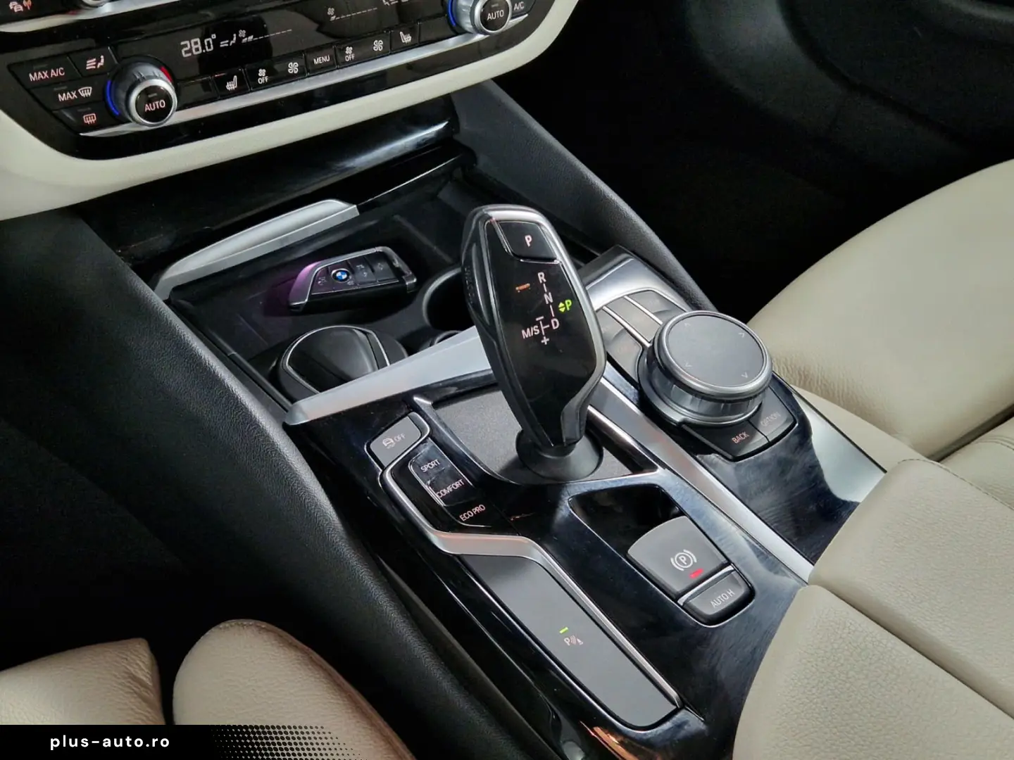 BMW SERIA 5 530d xDrive 265cp 2019