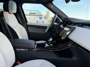 LAND ROVER Range Rover Sport HSE PANO.ACC.HUD.MERIDIAN.360