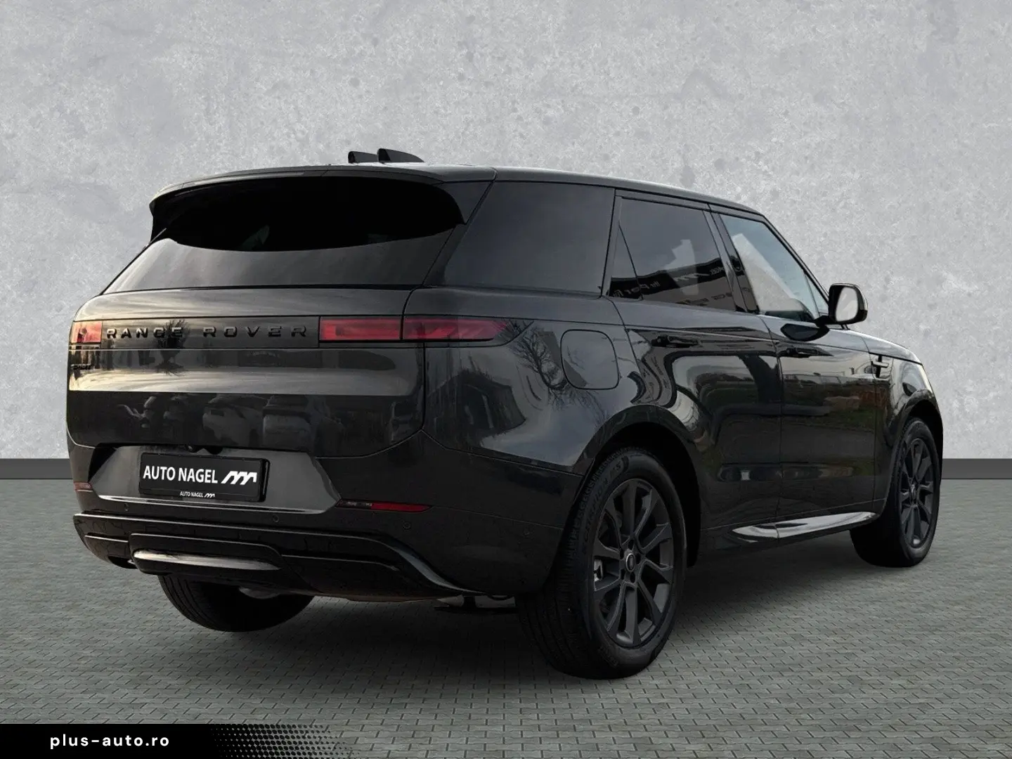 LAND ROVER Range Rover Sport D300 Dyn. SE AHK Black WinterP
