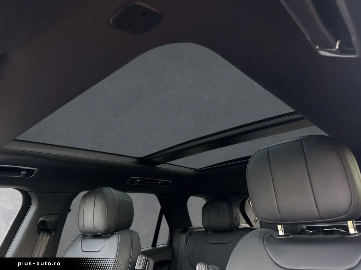 LAND ROVER Range Rover Sport D300 Dyn. SE AHK Black WinterP