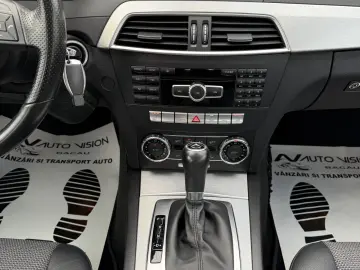 Mercedes C220 Avantgarde 2.2CDI