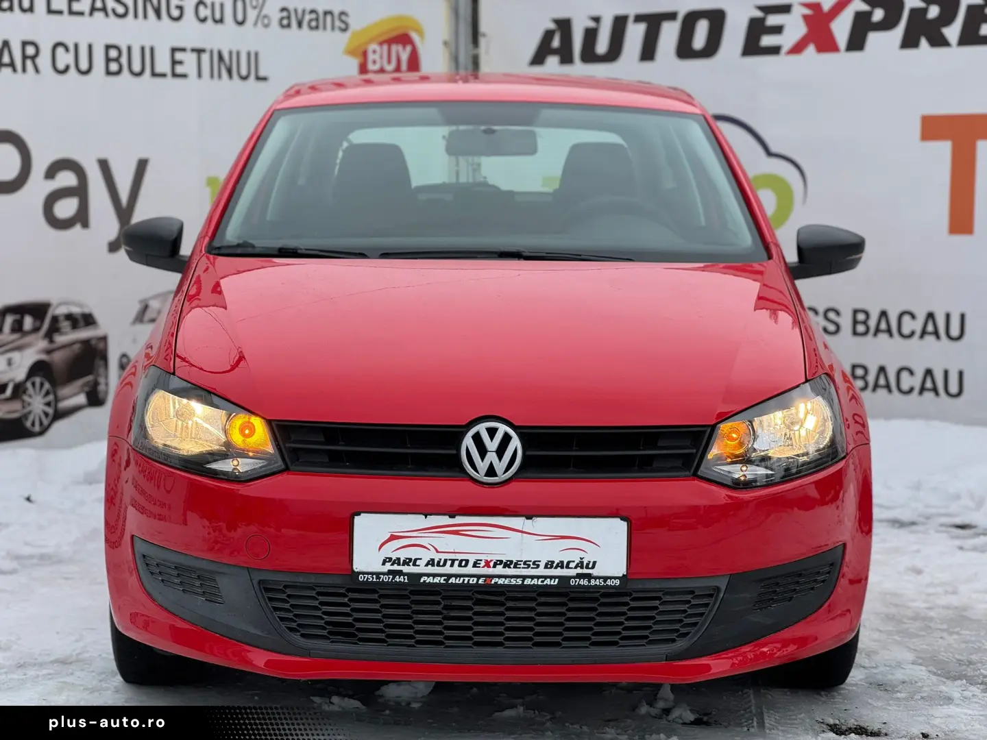 VOLKSWAGEN POLO