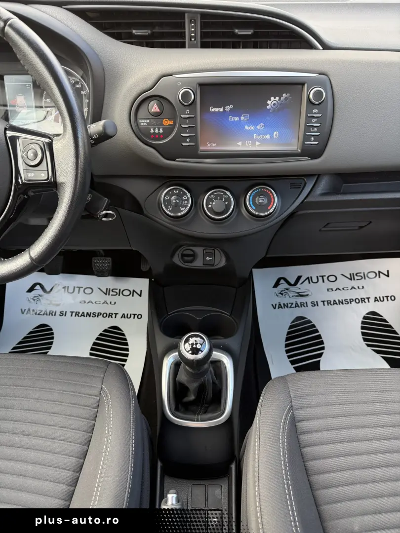 Toyota Yaris 1.0 70Cp Benzina 2017