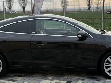 Renault Laguna GT Coupe 4Control 2.0