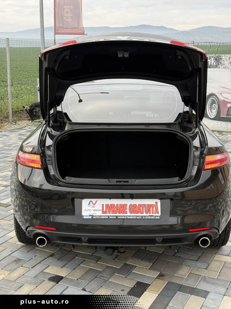 Renault Laguna GT Coupe 4Control 2.0