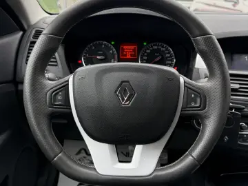 Renault Laguna GT Coupe 4Control 2.0