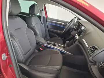 RENAULT MEGANE 1.3 TCe 140 GPF techno EDC